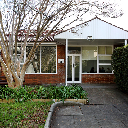 Seaview Street Hall and garden